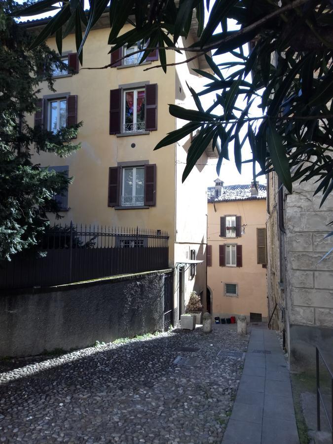 Hotel A Due Passi Bergamo Exterior foto