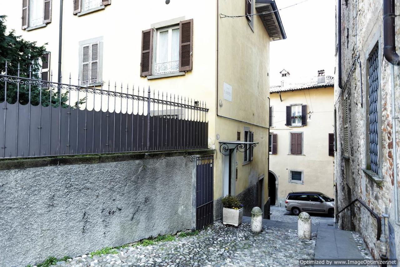 Hotel A Due Passi Bergamo Exterior foto